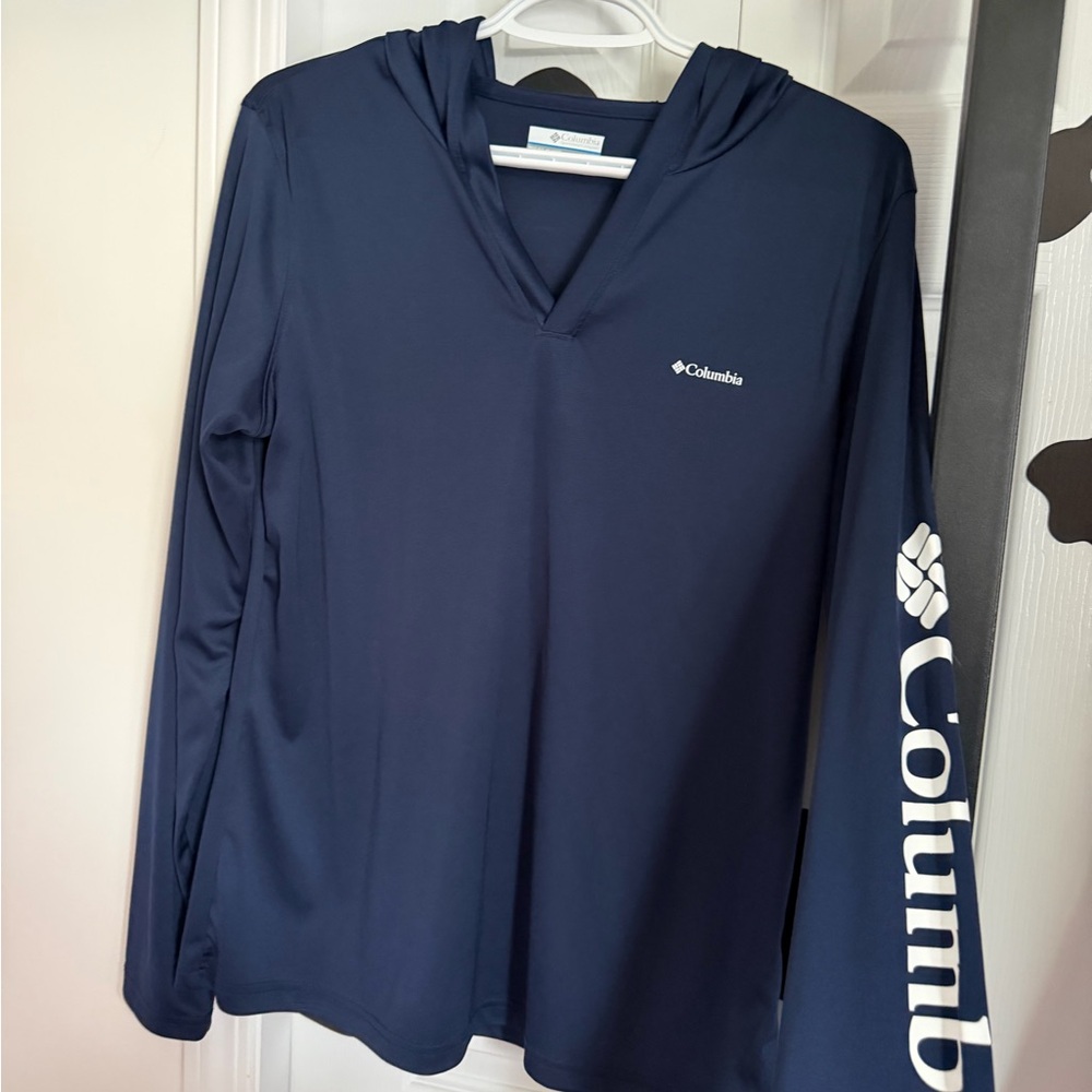 Columbia Navy Hooded Long Sleeve with White Sleeve Logo